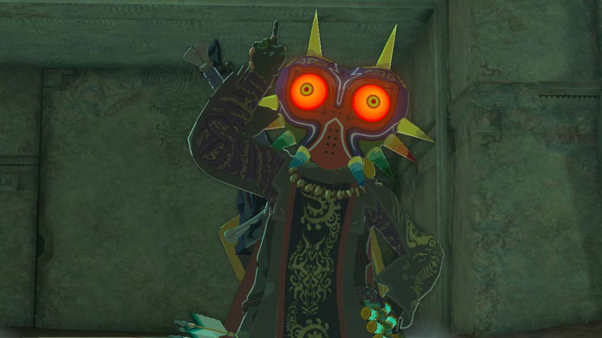 Link wearing Majora's mask in The Legend of Zelda: Tears of the Kingdom.