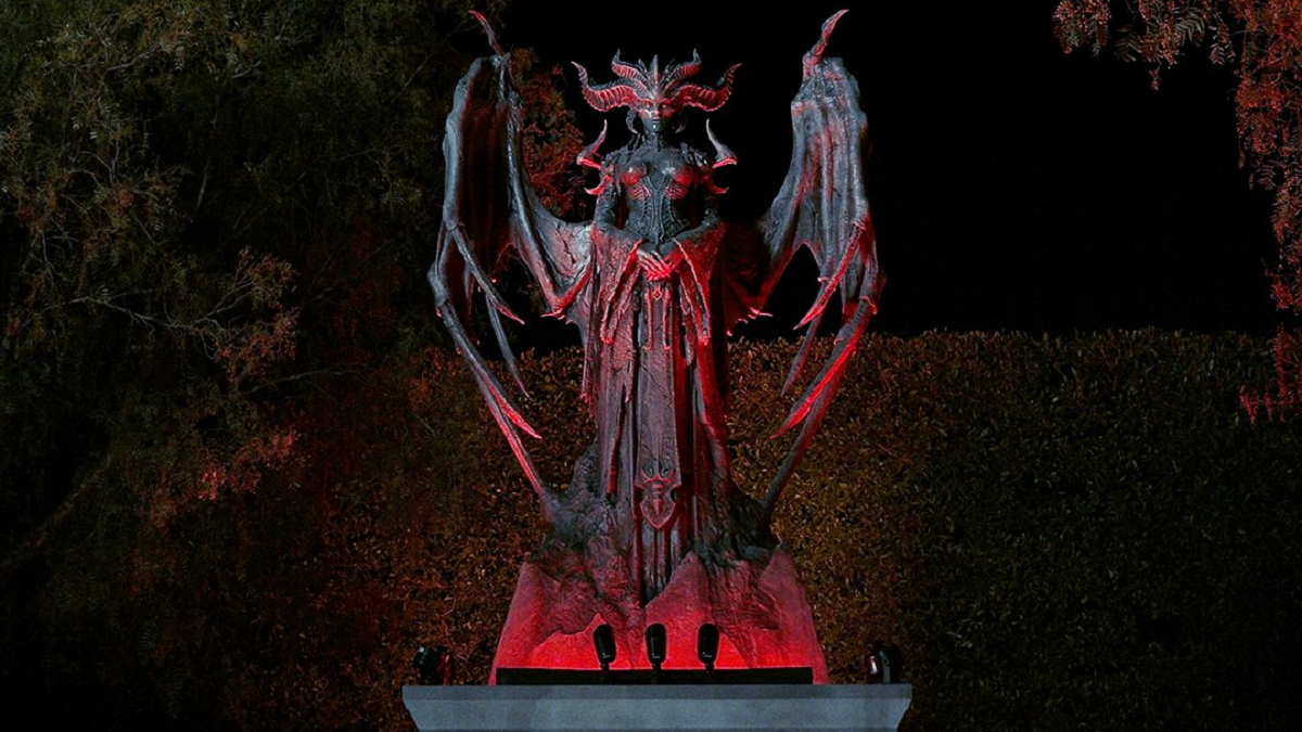 Diablo 4 Hardcore Lilith Statue