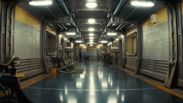 Fallout vault hallway