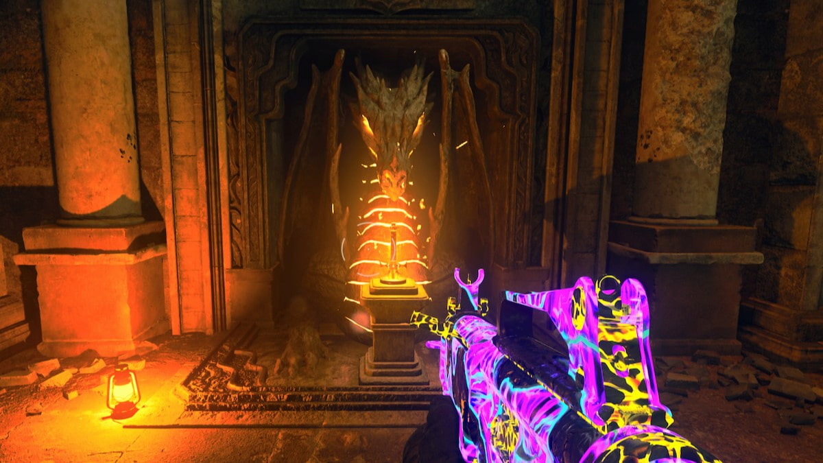 Grabbing the Fire Sword from Dragon Statue