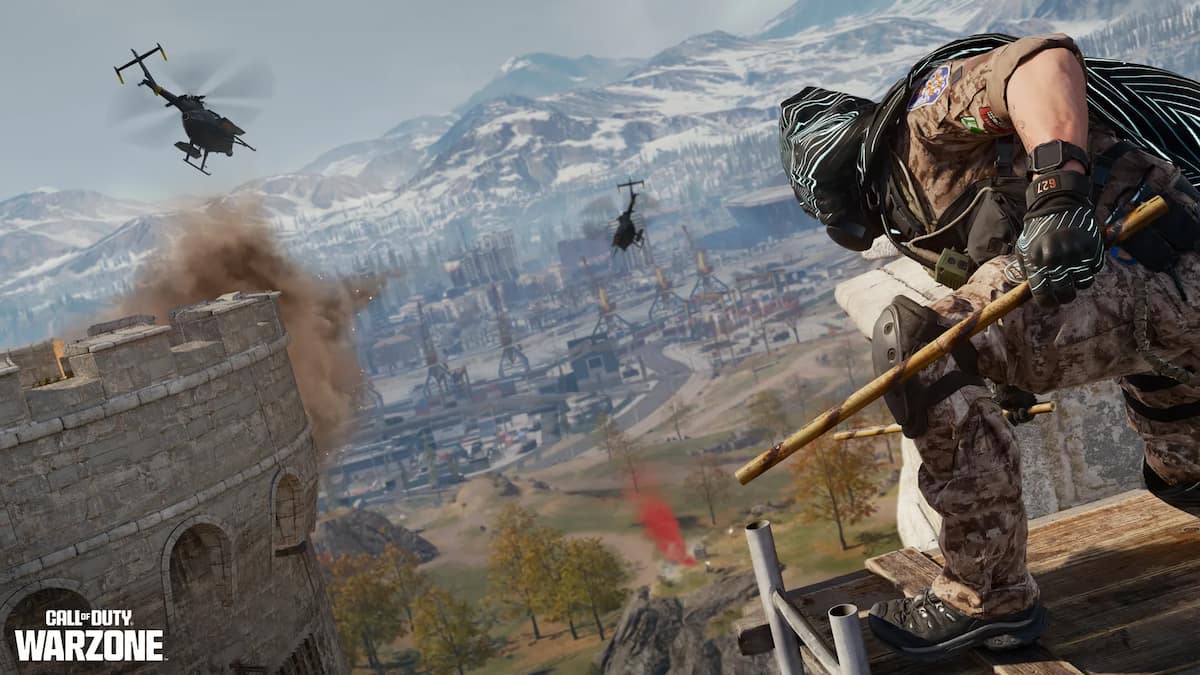 A Warzone operator with Kali Sticks overlooking the map