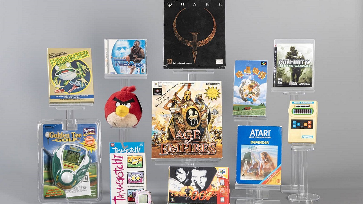 Video Game Hall of Fame 2025: a series of classic games, such as Quake and Age of Empires, are on a light gray background.