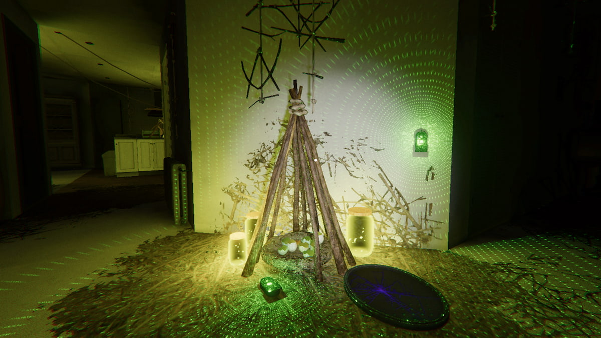 A Forest Minion nest at 6 Tanglewood Drive in Phasmophobia