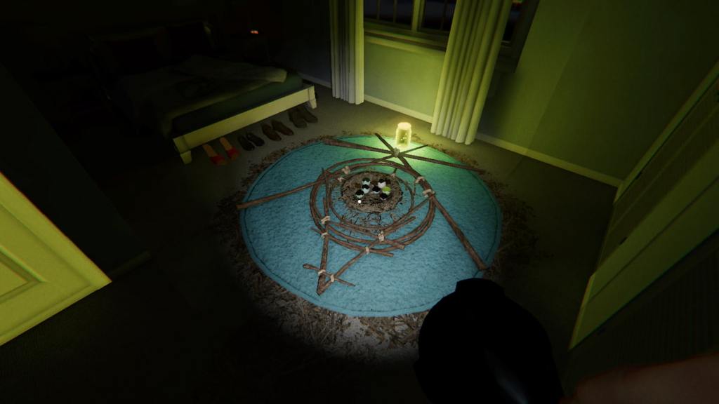 Forest Minion nest in master bedroom at 42 Edgefield Road in Phasmophobia