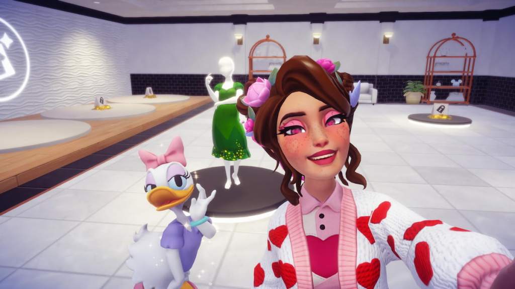 Taking a picture with Daisy Duck in the boutique in DDV