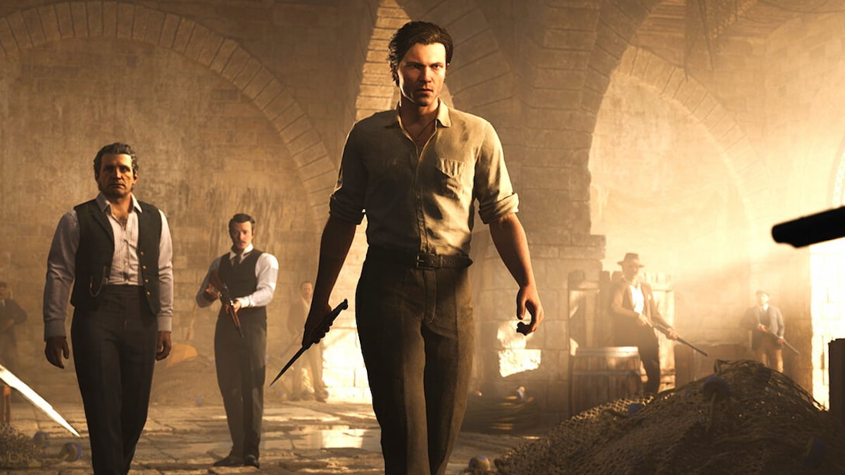 Enzo holding a knife in Mafia: The Old Country