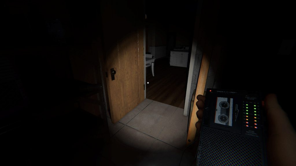 Sound Recorder lighting up in Phasmophobia