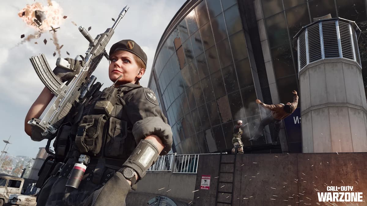 Warzone season 5 Park standing near Stadium