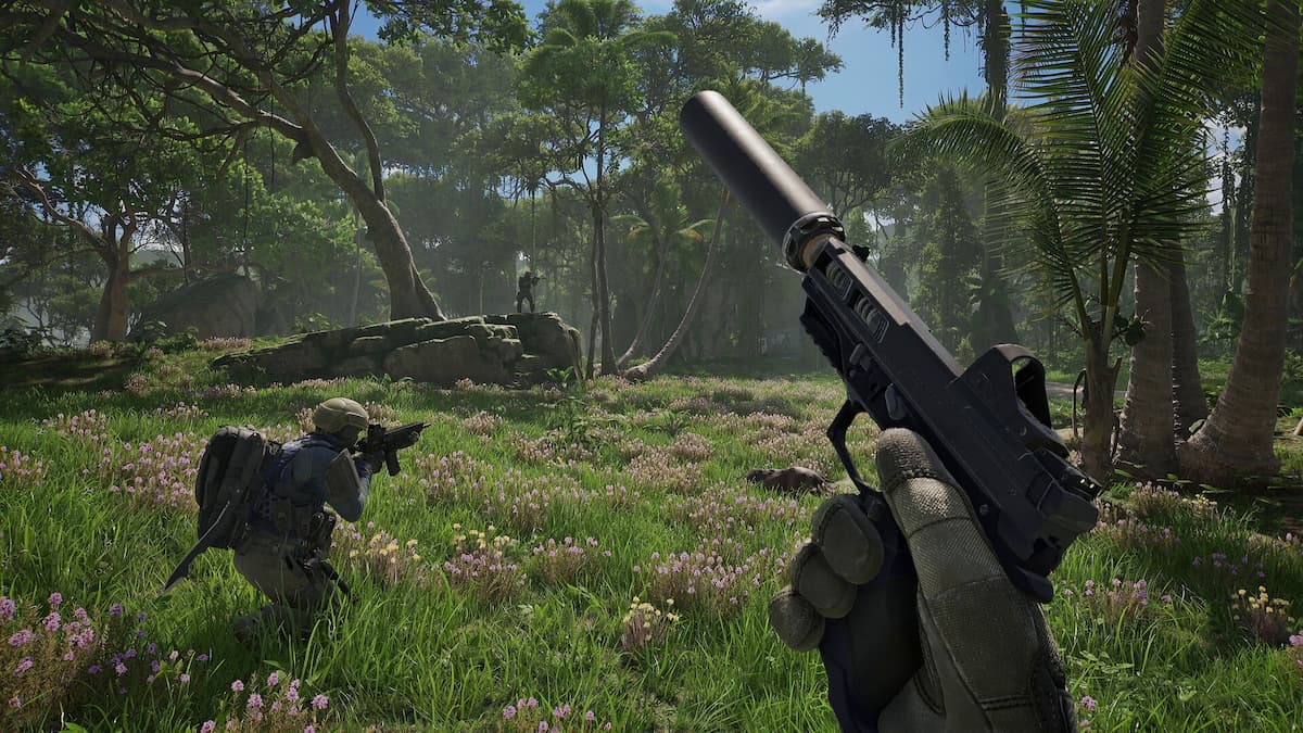 A player inspecting his weapon in a jungle environment in PUBG: Black Budget.