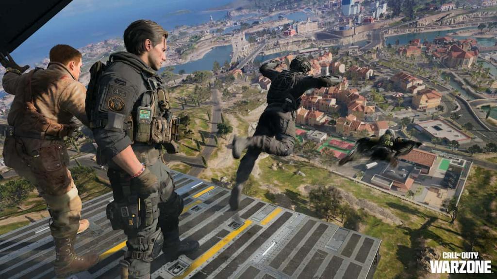 Warzone Black Ops Royale jumping out of plane