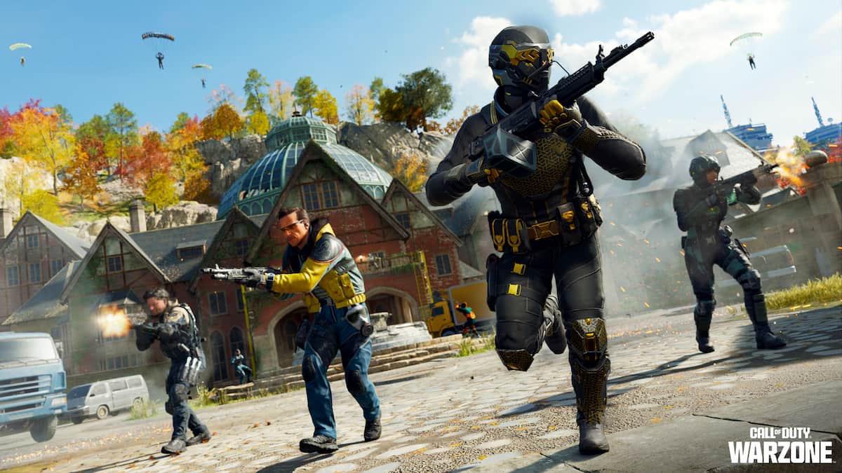 Warzone Black Ops Royale fighting